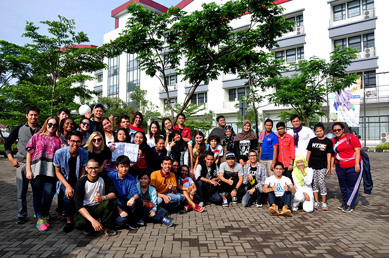 Crossing Culture Through Togetherness Crossing Culture Through Togetherness